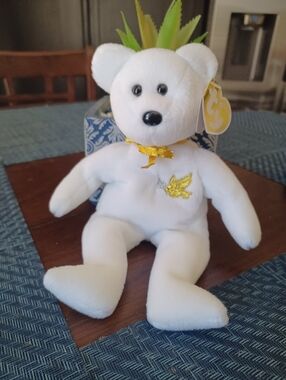 Ty Beanie Bear "HOLY FATHER" Pope John Paul II Commenorative Edition